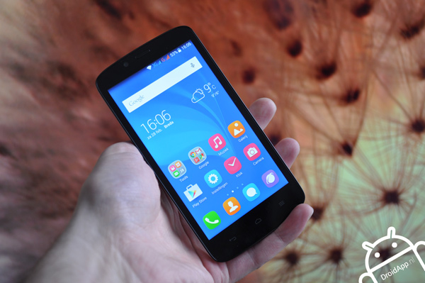 Honor Holly review