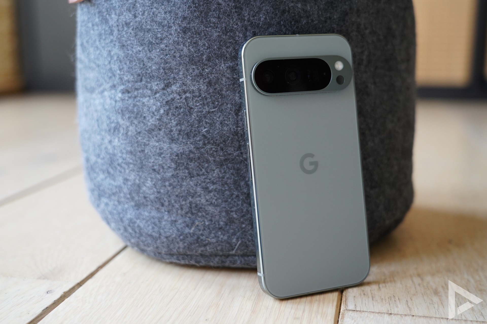 Google Pixel 9 Pro achterkant Hazel