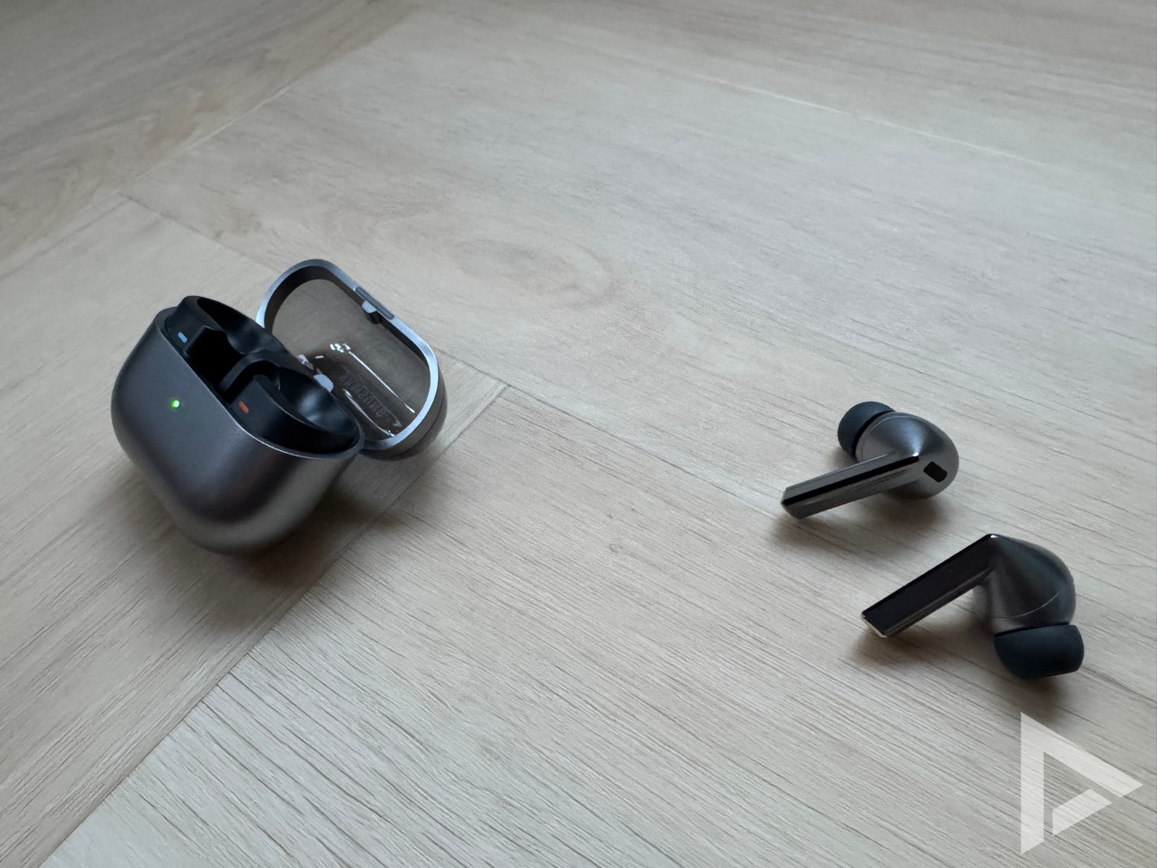 Samsung Galaxy Buds 3 Pro case