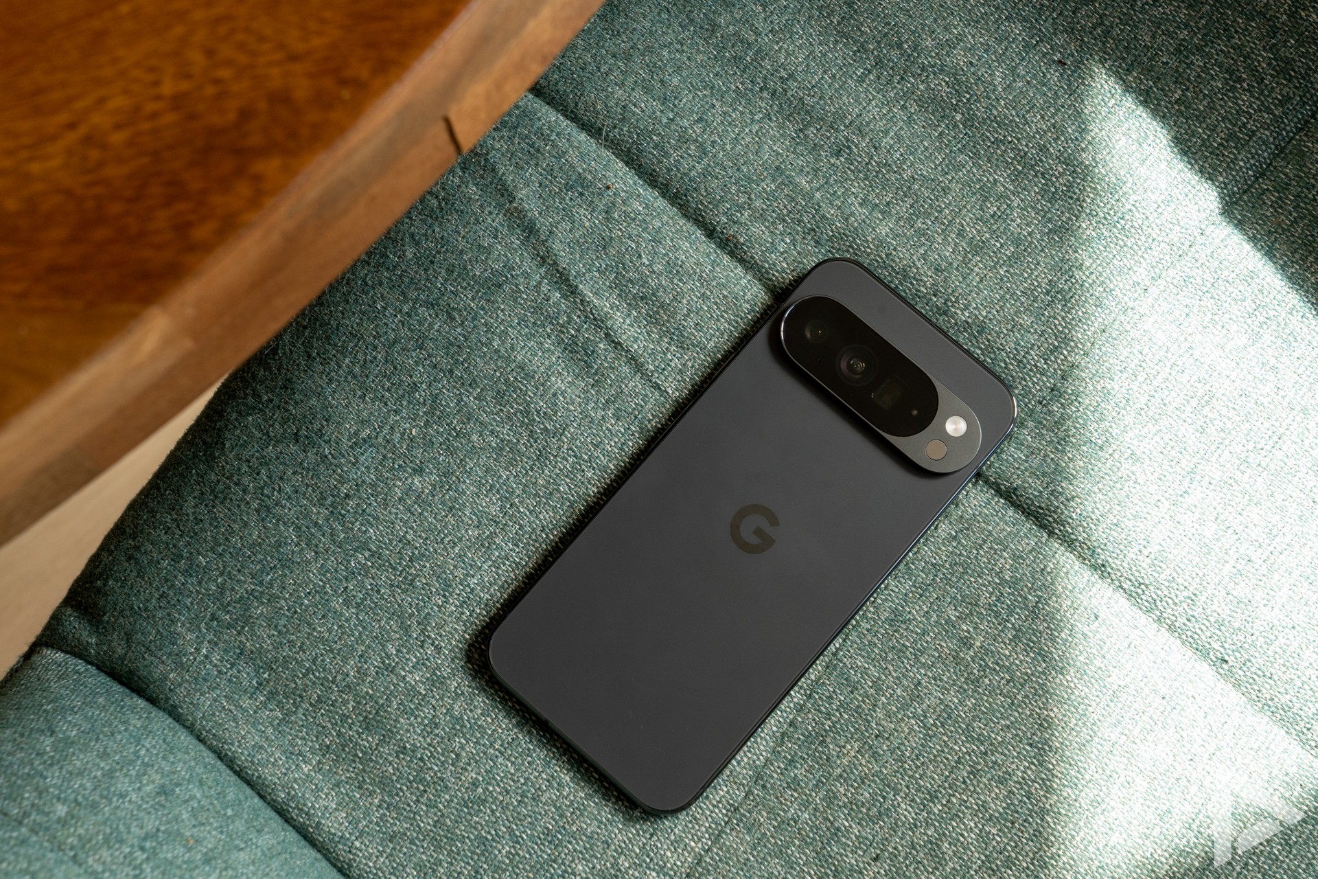 Google Pixel 10 Pro XL achterkant