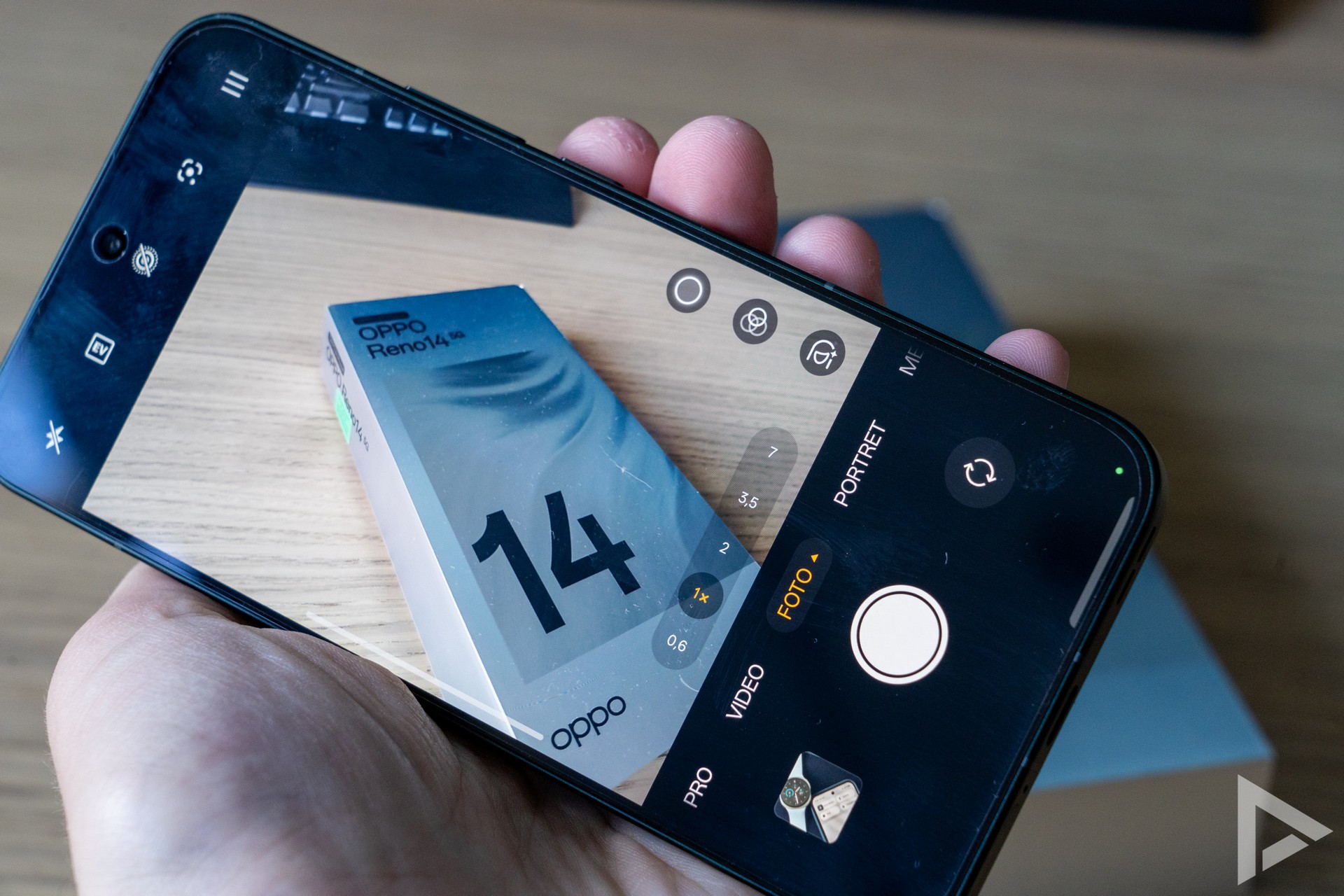 Oppo Reno 14 camera