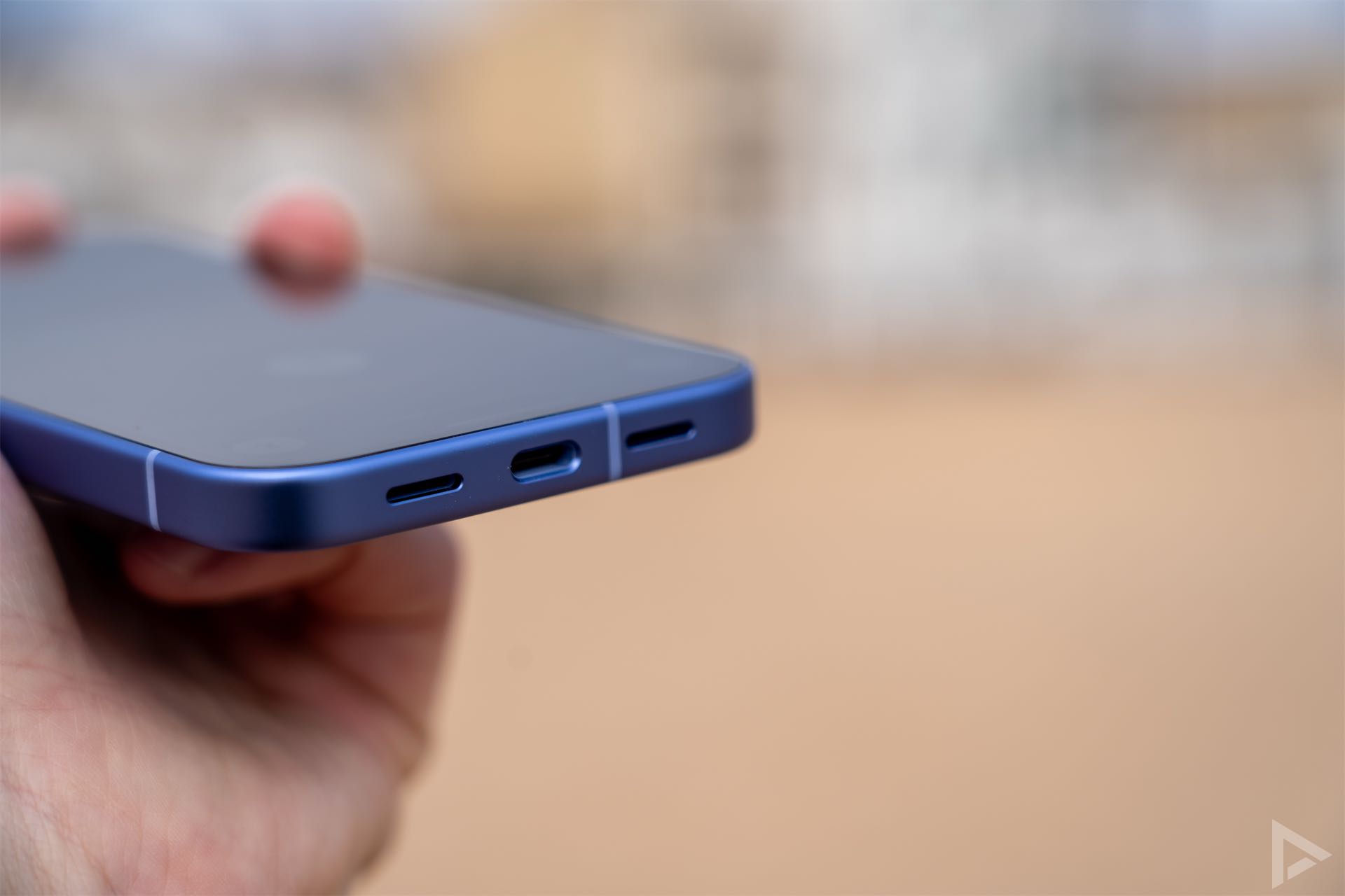 Google Pixel 10a usb