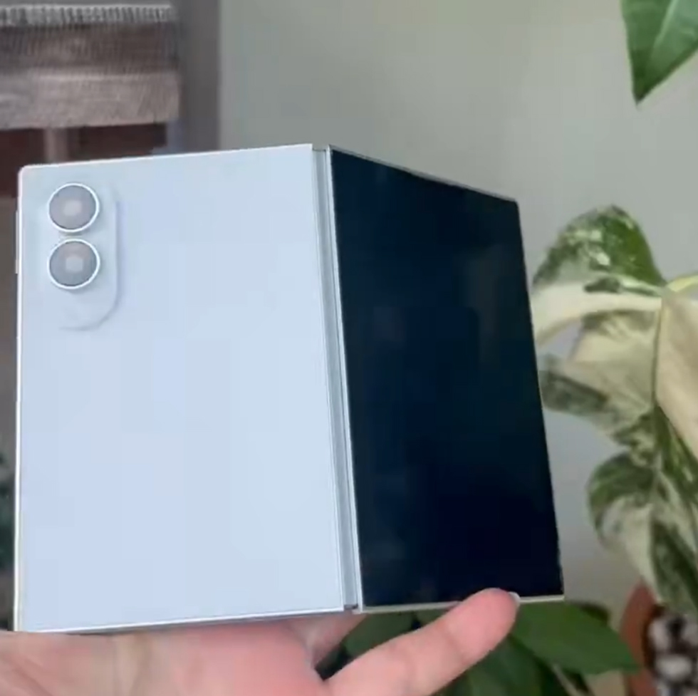 Samsung Galaxy Z Fold 8 Wide hands-on
