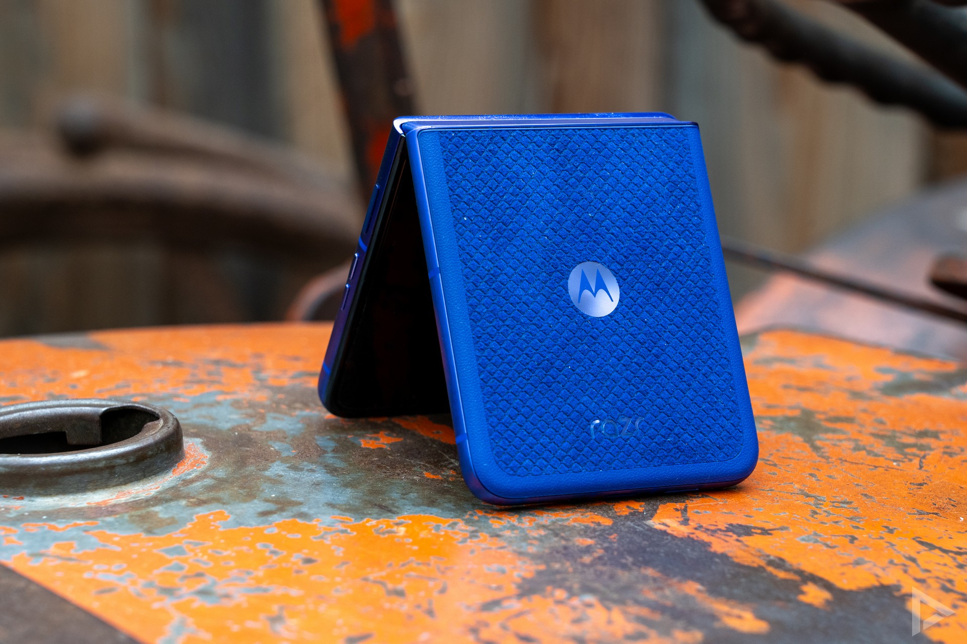 Motorola Razr 70 Ultra alcantara